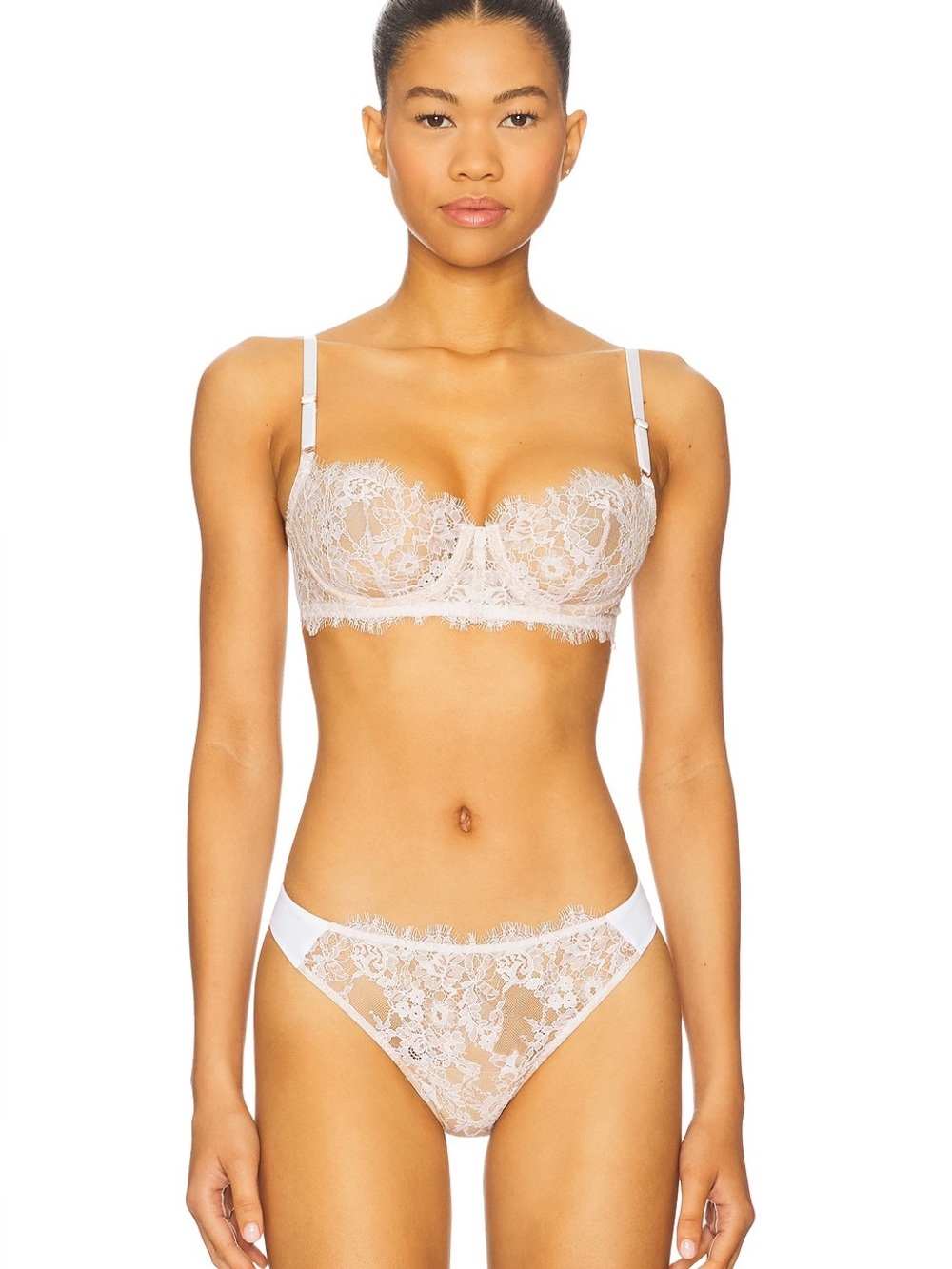 Lot of Skarlett Blue Entice Lace bra white beige and red size 32 DD feminine
